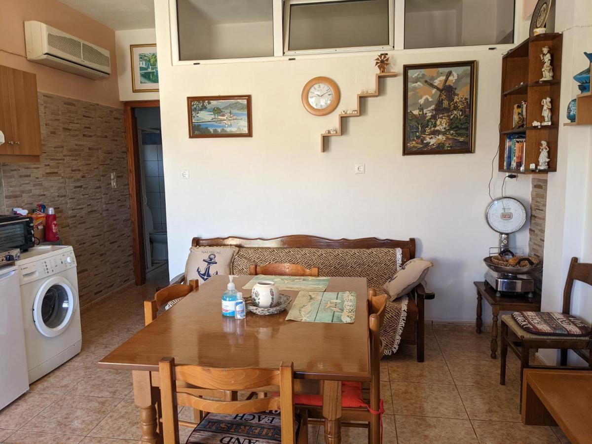 Modern 1-Bedroom With Bbq & Roof Garden Near Beach スタロス エクステリア 写真